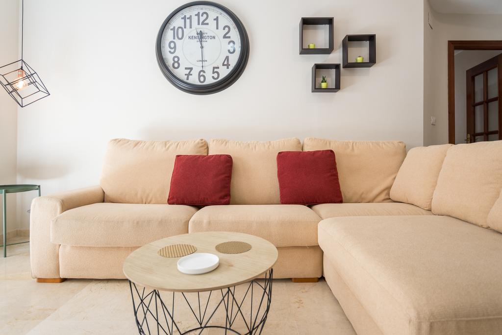 Alameda De Colon Relax & Quiet Business & Family Apartman Málaga Kültér fotó
