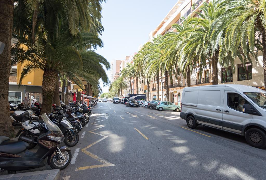 Alameda De Colon Relax & Quiet Business & Family Apartman Málaga Kültér fotó