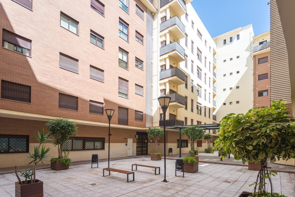 Alameda De Colon Relax & Quiet Business & Family Apartman Málaga Kültér fotó