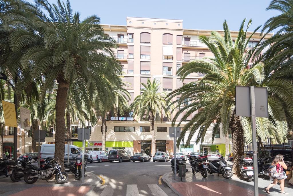 Alameda De Colon Relax & Quiet Business & Family Apartman Málaga Kültér fotó